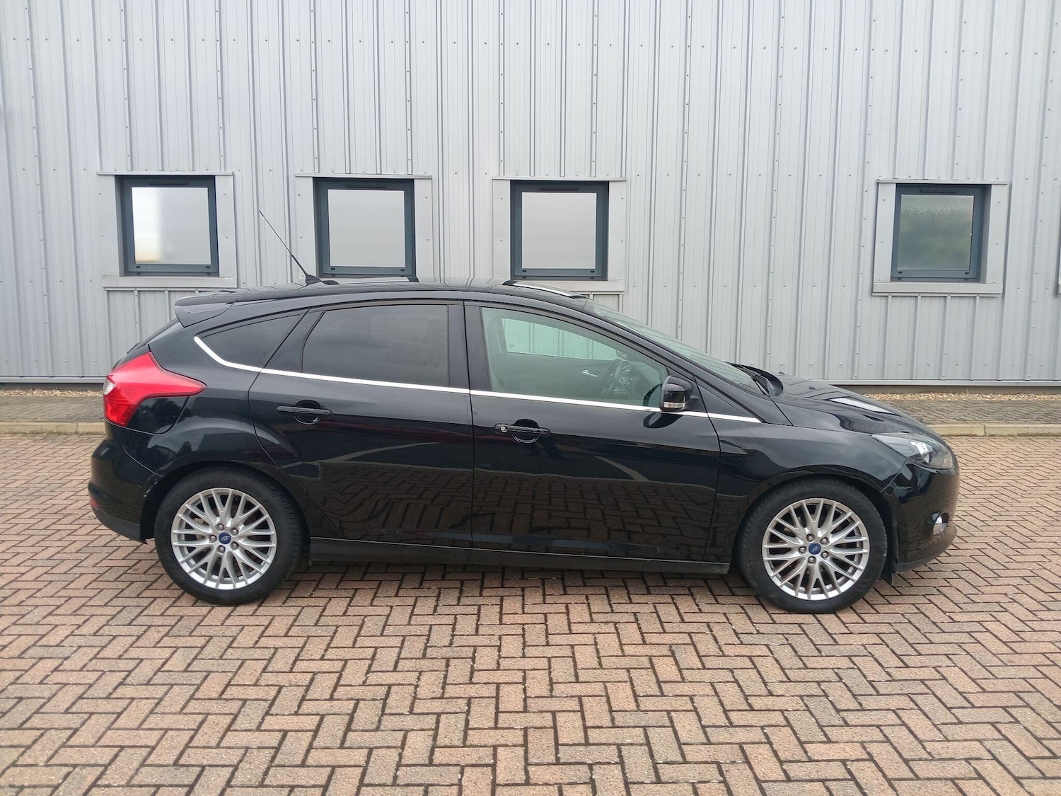 Used Ford Focus 2014 for sale - 76560924: Photo 13