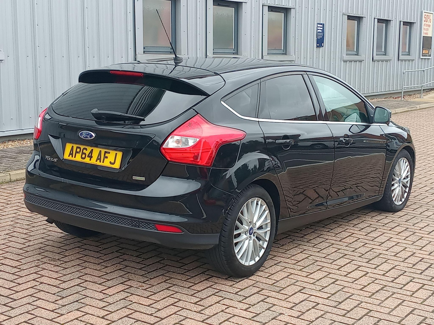 Used Ford Focus 2014 for sale - 76560924: Photo 14