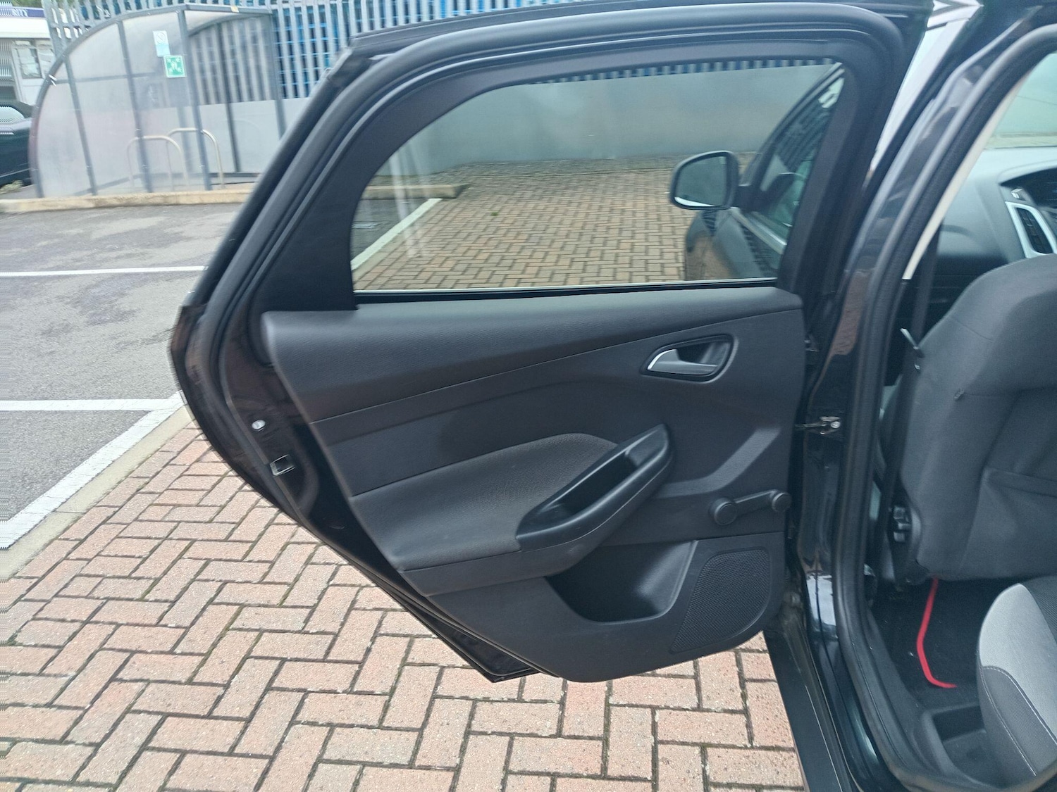 Used Ford Focus 2014 for sale - 76560924: Photo 26