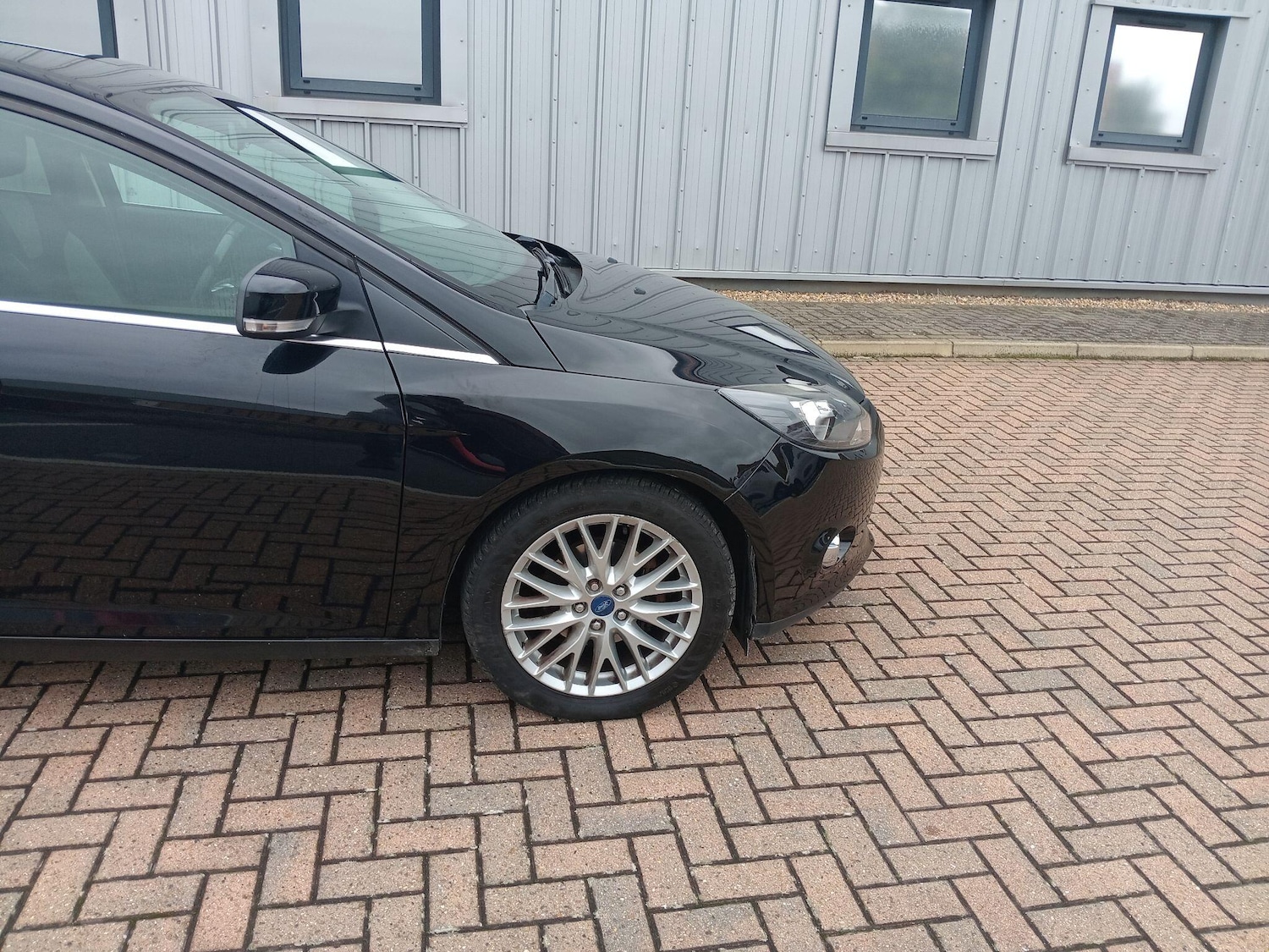 Used Ford Focus 2014 for sale - 76560924: Photo 3