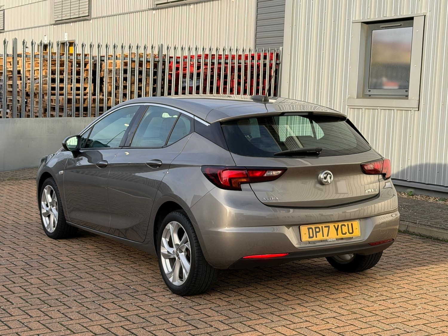 Used Vauxhall Astra 2017 for sale - 77574077: Photo 8
