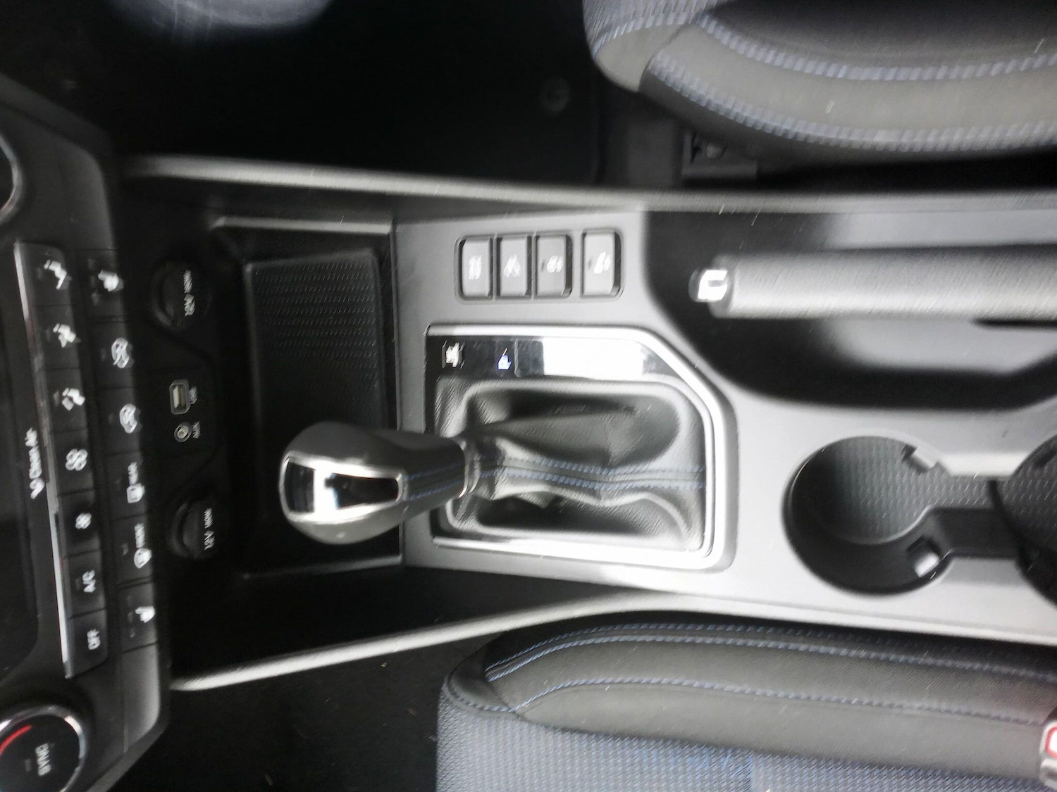 Used Hyundai TUCSON 2017 for sale - 76562057: Photo 4