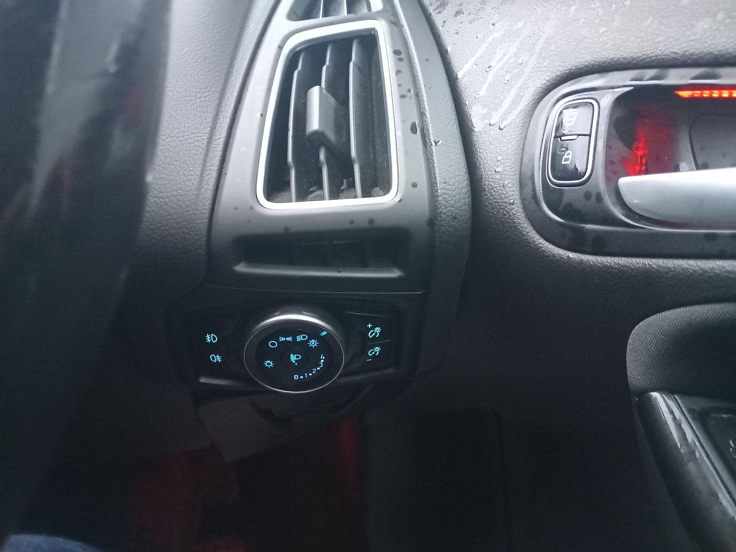 Used Ford Focus for sale - 77216103: Photo 18