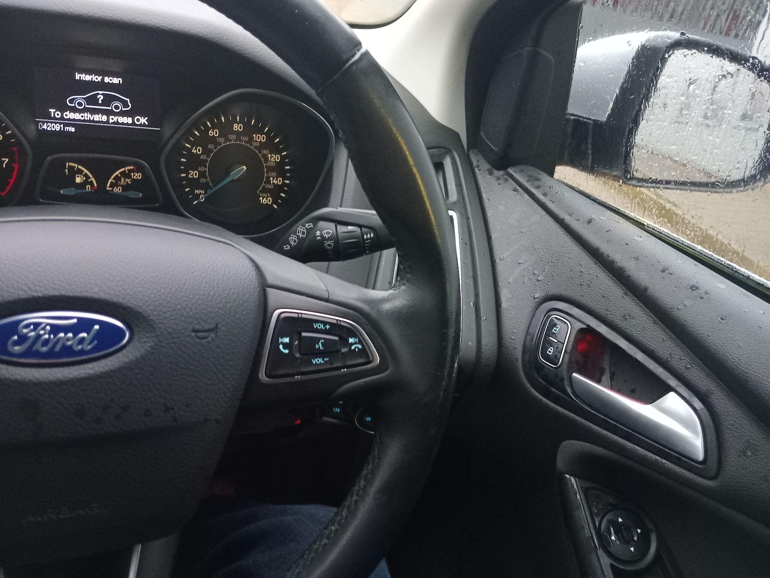 Used Ford Focus for sale - 77216103: Photo 24