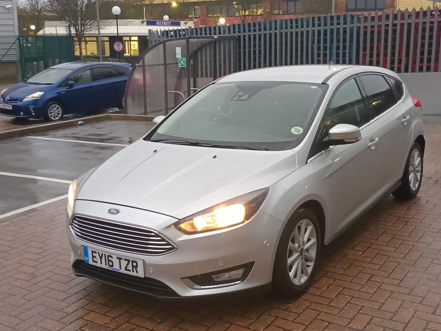 Used Ford Focus for sale - 77216103: Photo 5