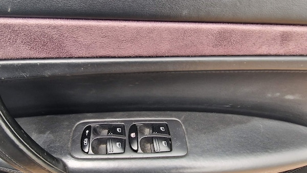 Used Porsche Cayenne 2007 for sale - 73890917: Photo 33