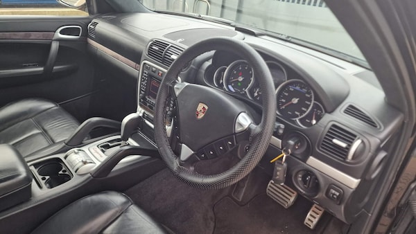 Used Porsche Cayenne 2007 for sale - 73890917: Photo 52