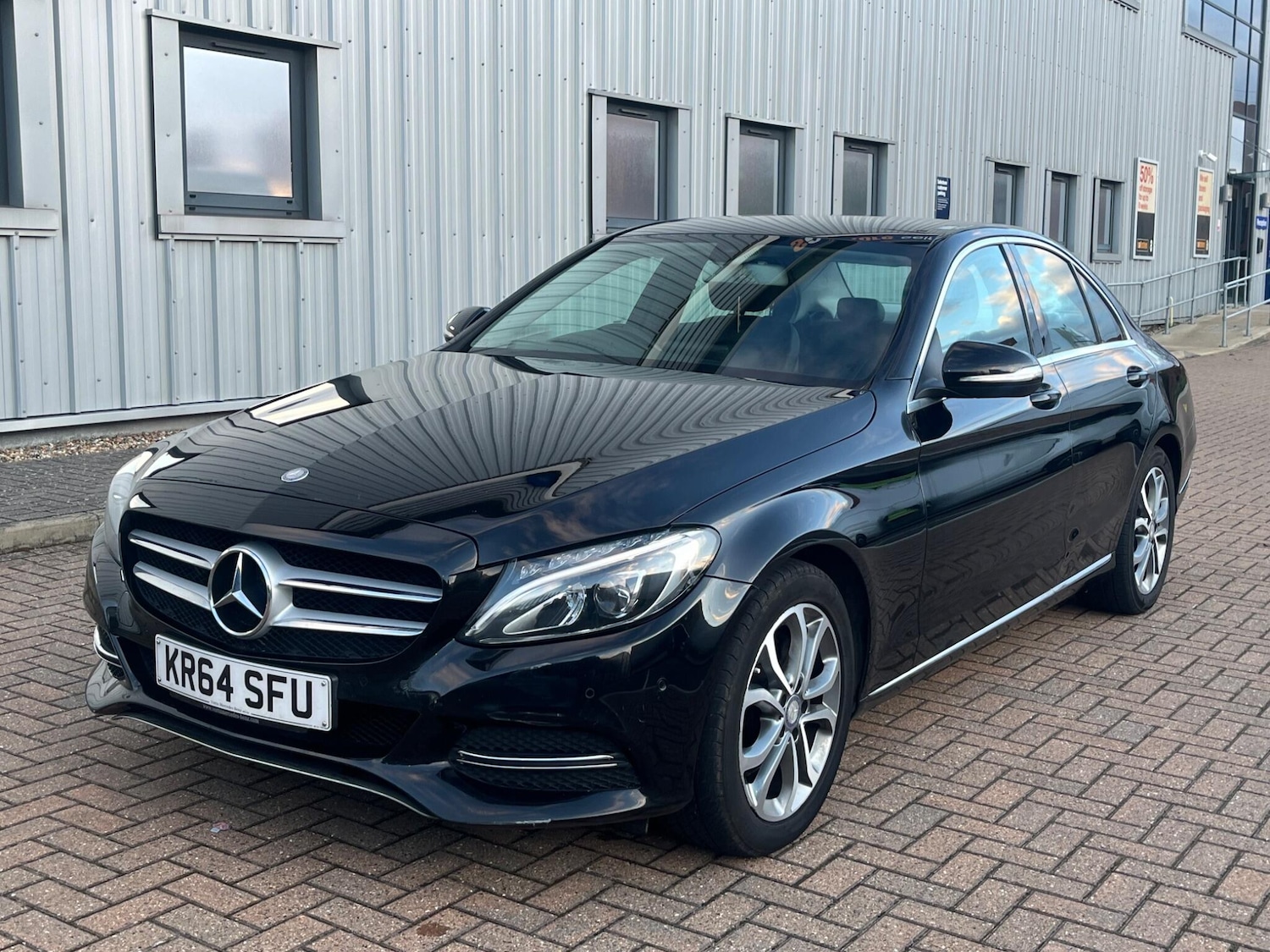 Used Mercedes-Benz C Class 2015 for sale - 77456422: Photo 16