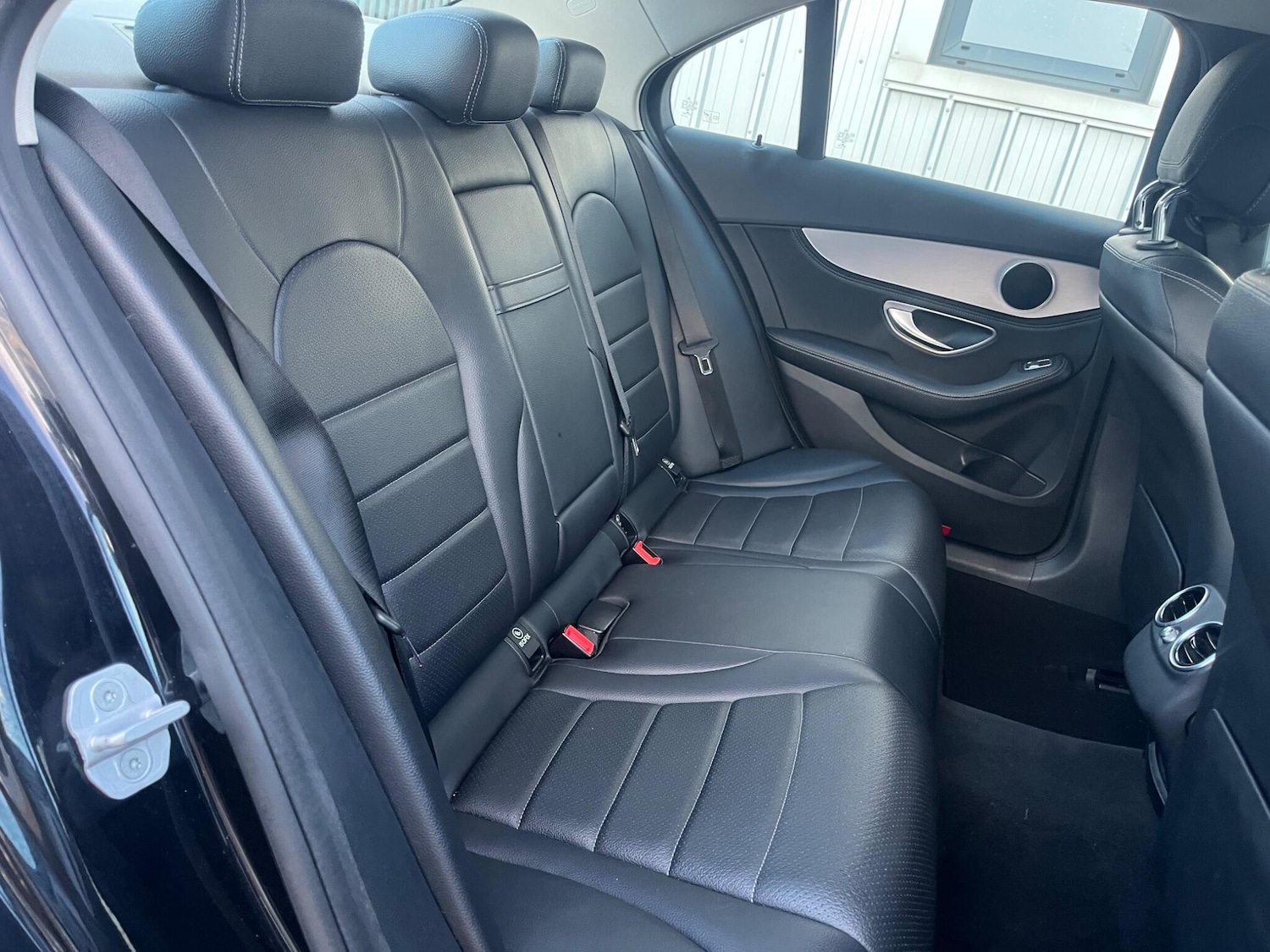 Used Mercedes-Benz C Class 2015 for sale - 77456422: Photo 48