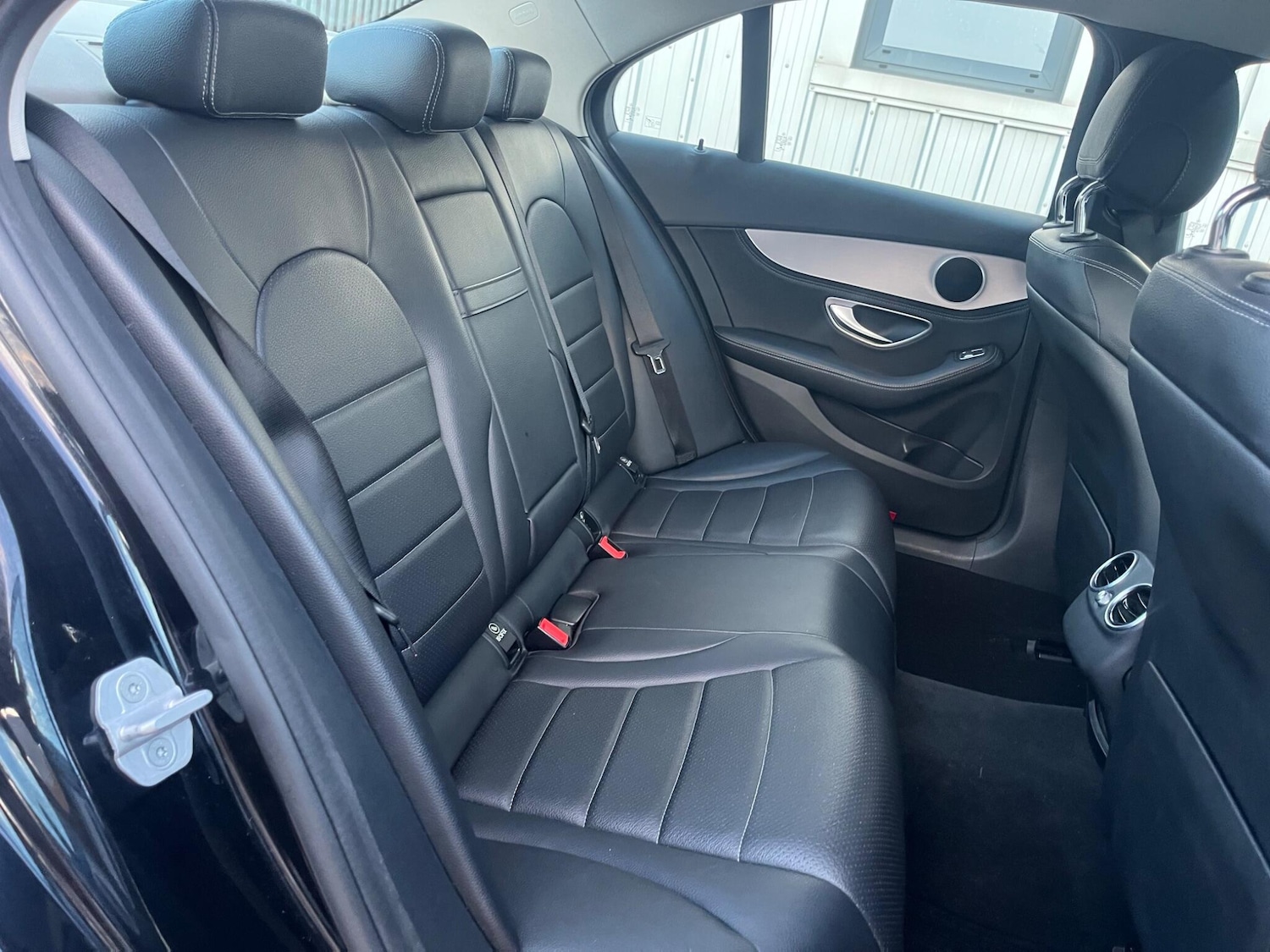 Used Mercedes-Benz C Class 2015 for sale - 77456422: Photo 49