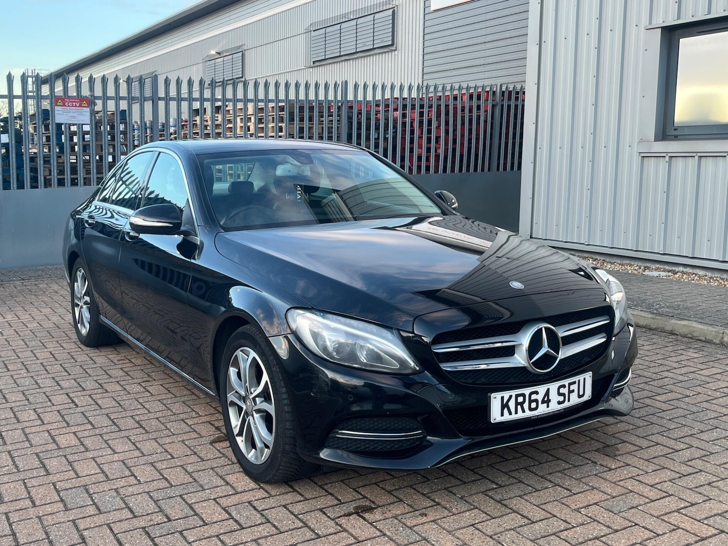 Used Mercedes-Benz C Class 2015 for sale - 77456422: Photo 7