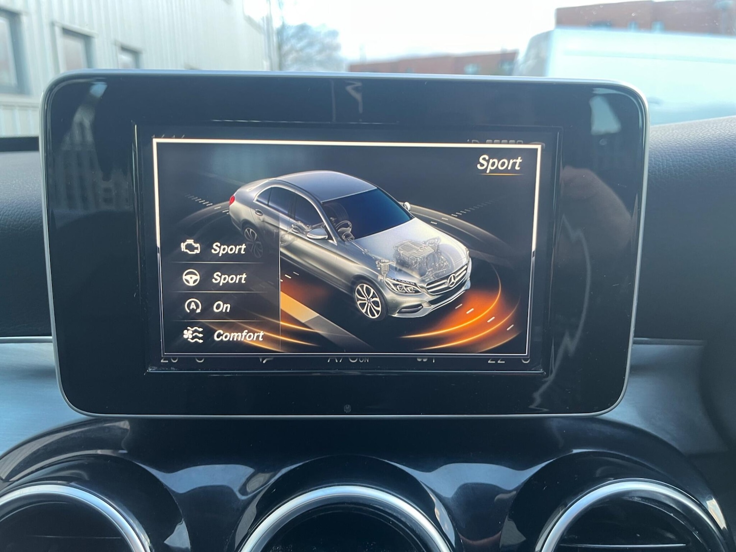 Used Mercedes-Benz C Class 2015 for sale - 77456422: Photo 74