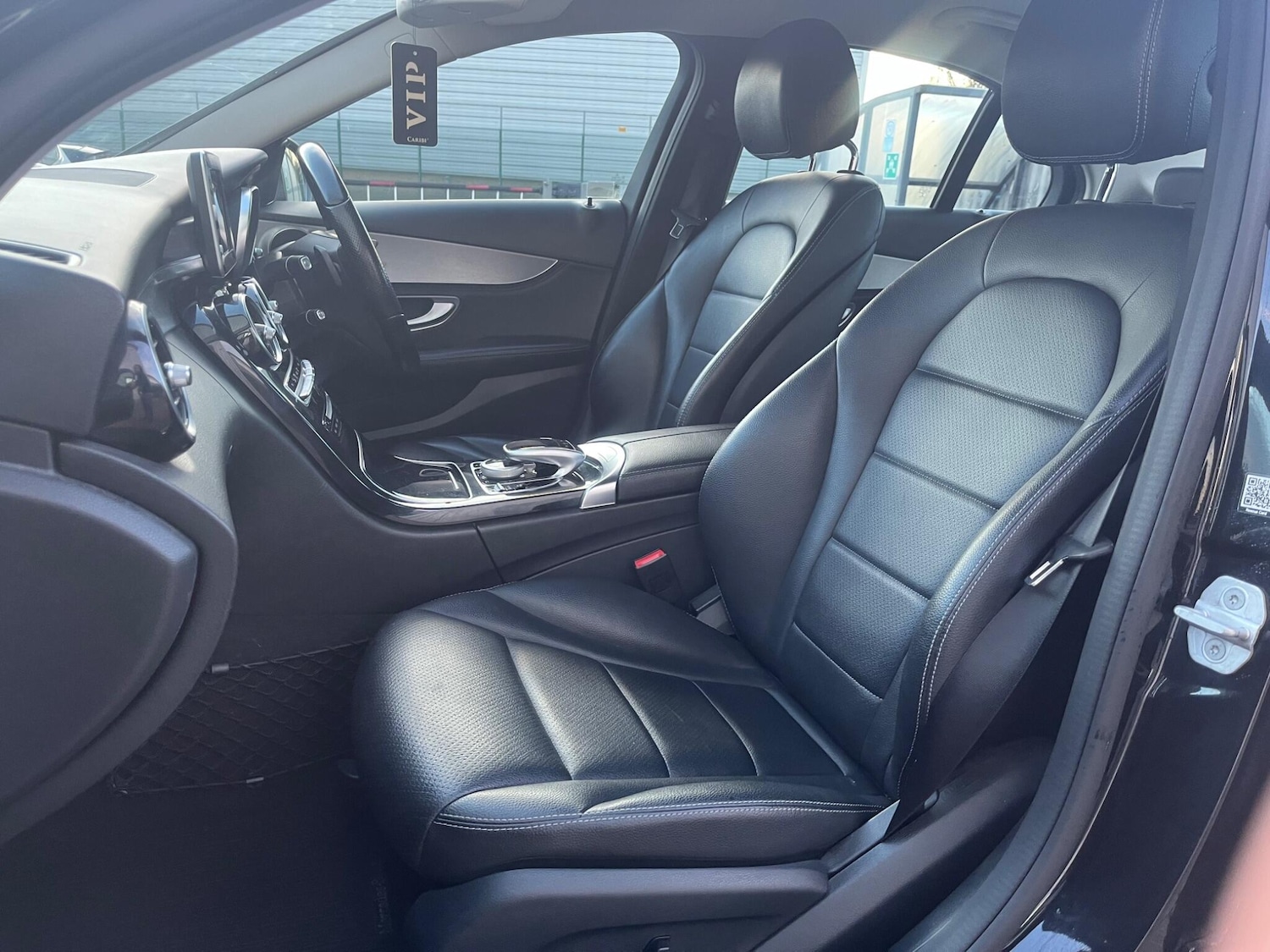 Used Mercedes-Benz C Class 2015 for sale - 77456422: Photo 85