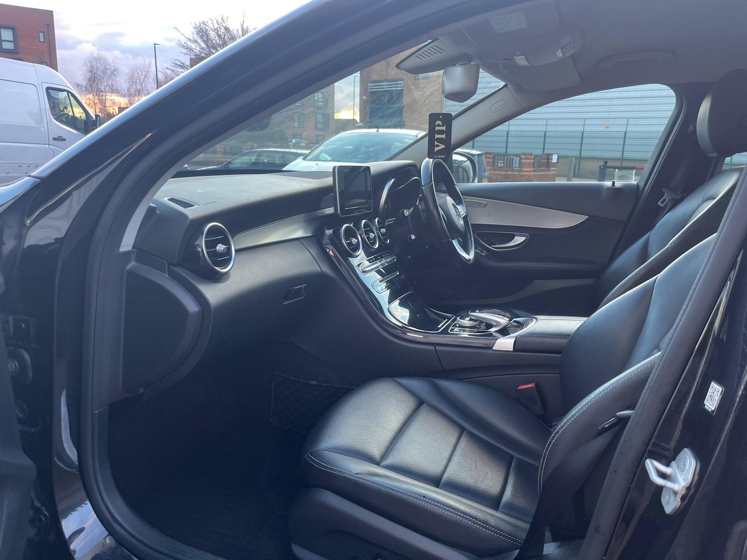 Used Mercedes-Benz C Class 2015 for sale - 77456422: Photo 87