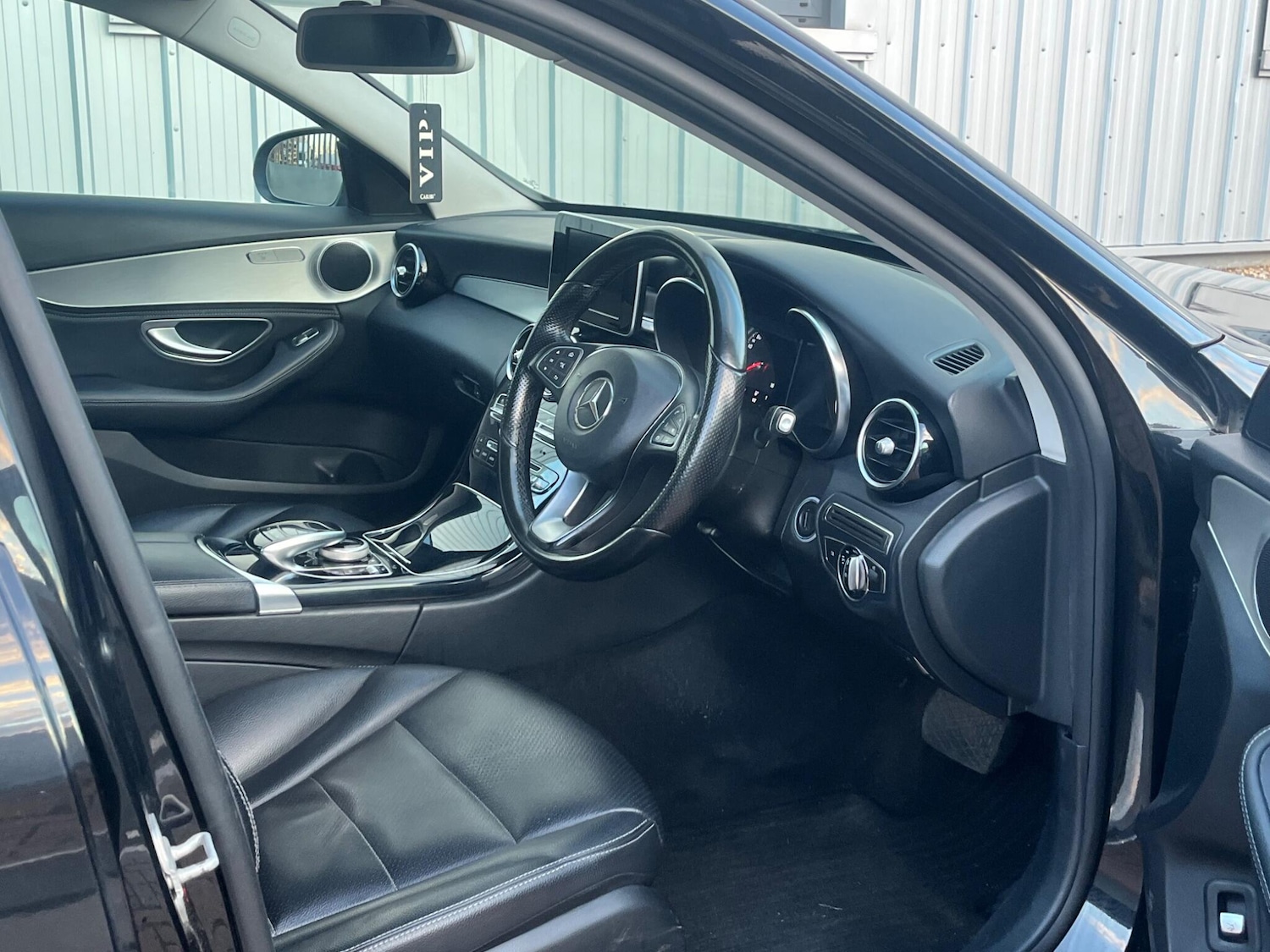 Used Mercedes-Benz C Class 2015 for sale - 77456422: Photo 97