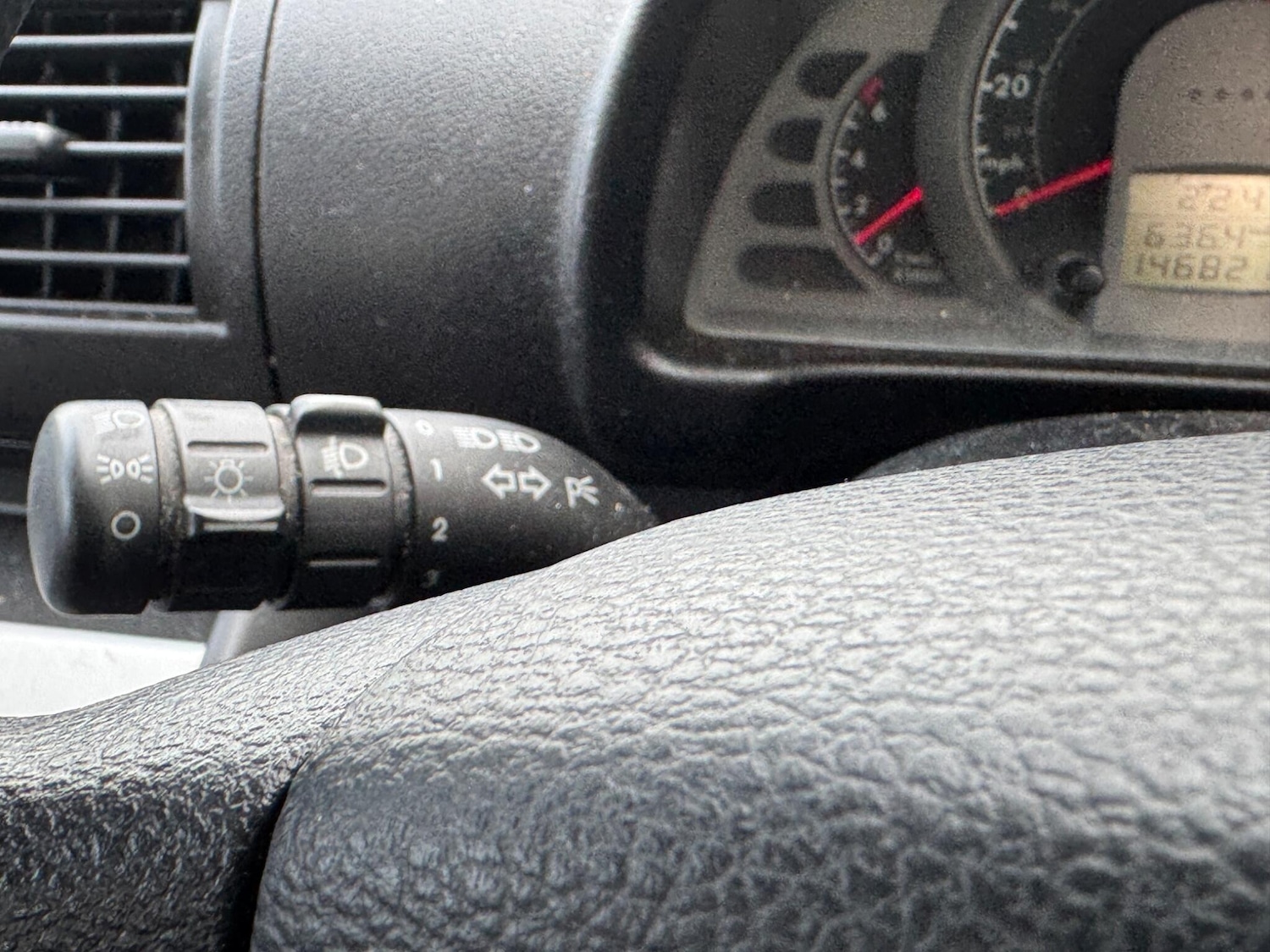 Used Volkswagen Fox 2009 for sale - 76138372: Photo 26