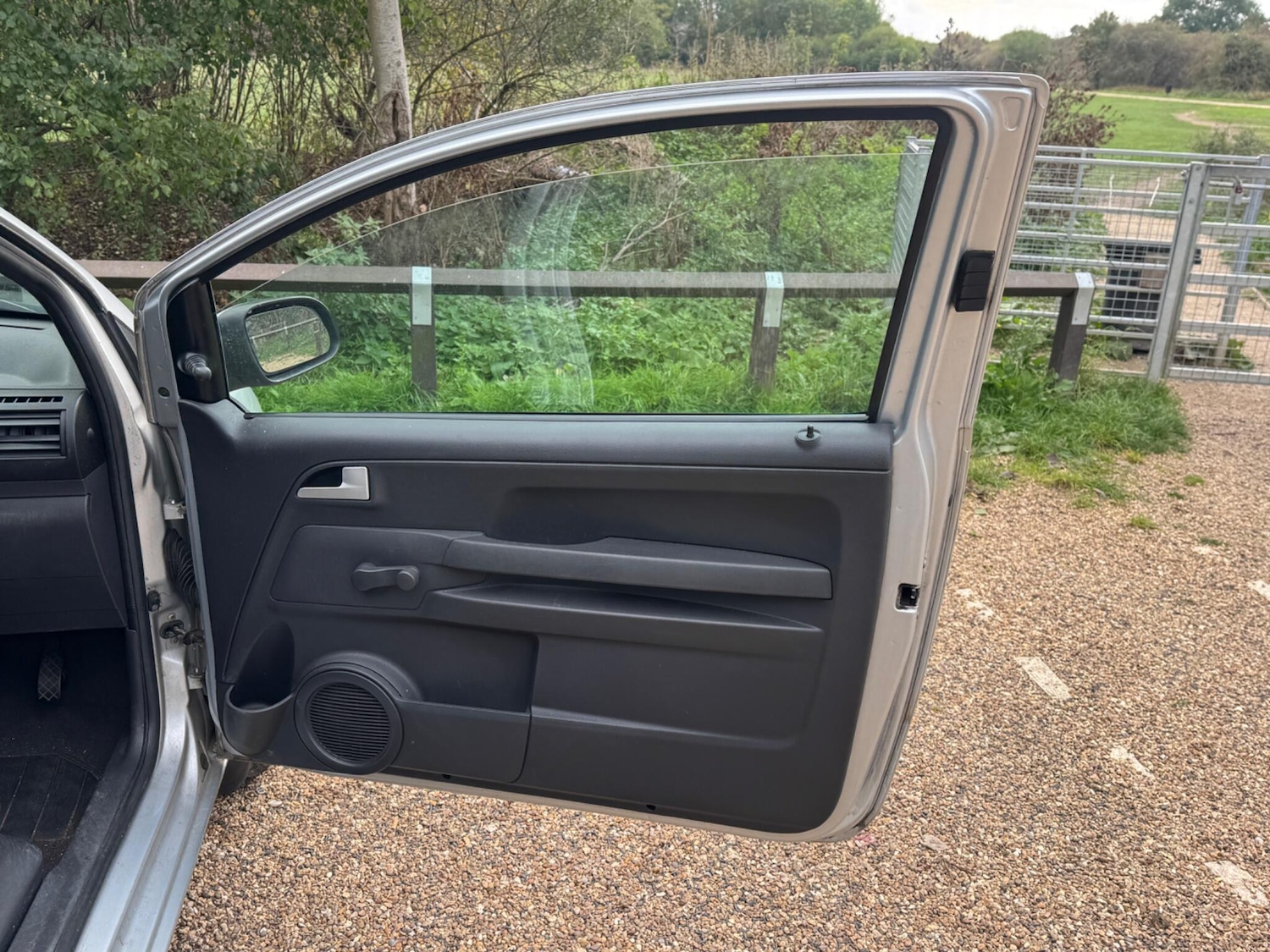 Used Volkswagen Fox 2009 for sale - 76138372: Photo 28