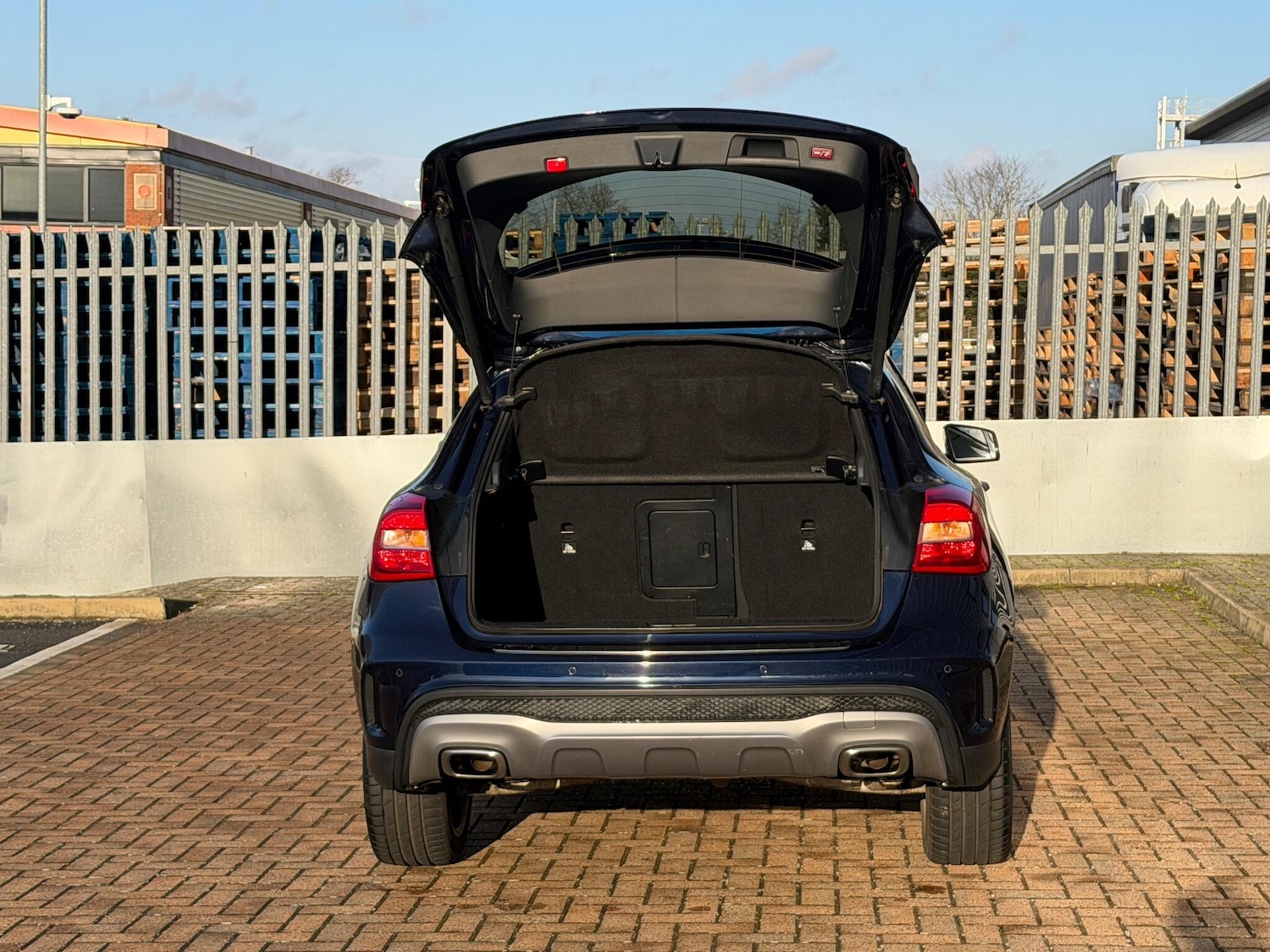 Used Mercedes-Benz GLA 2016 for sale - 76952723: Photo 10