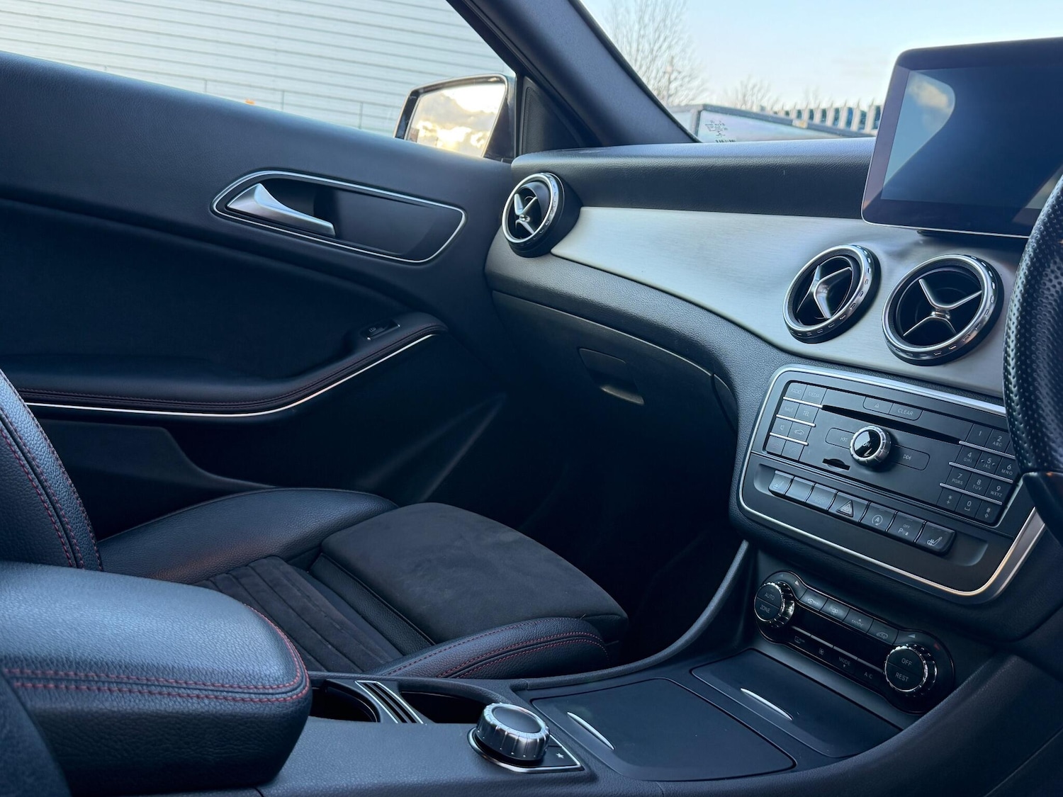 Used Mercedes-Benz GLA 2016 for sale - 76952723: Photo 21