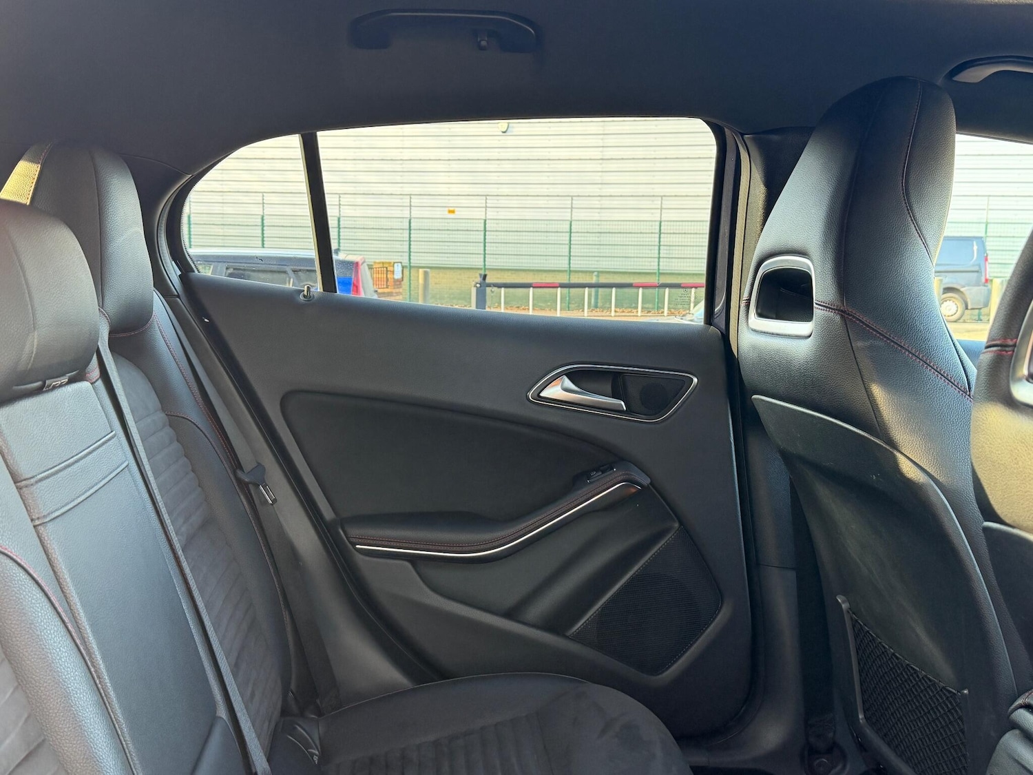 Used Mercedes-Benz GLA 2016 for sale - 76952723: Photo 40