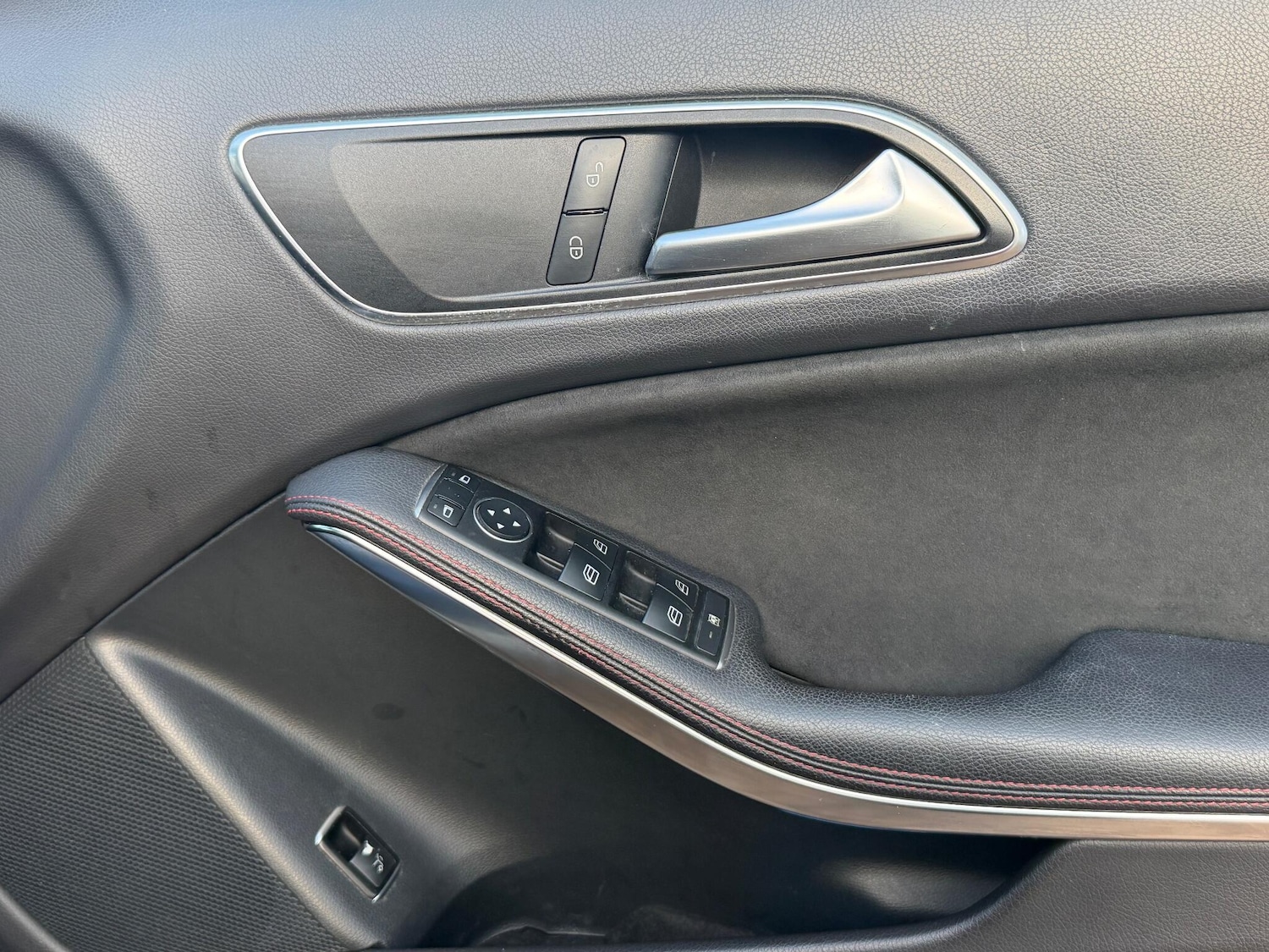 Used Mercedes-Benz GLA 2016 for sale - 76952723: Photo 42