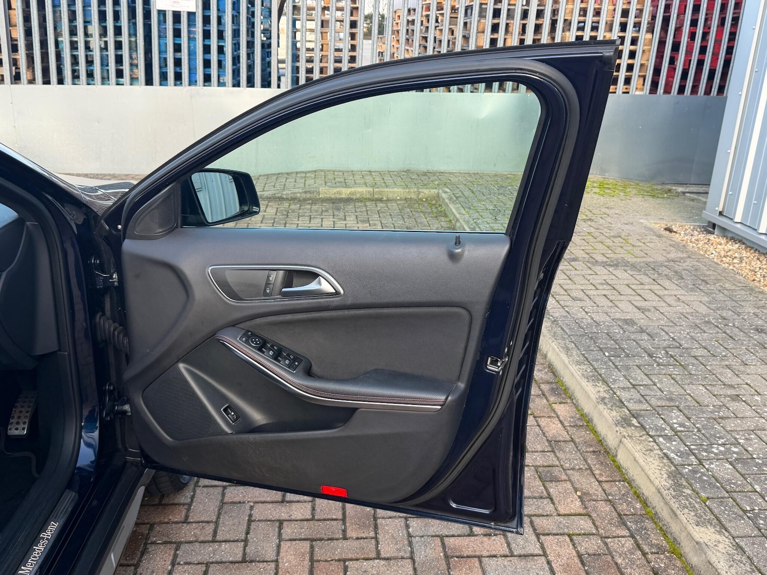 Used Mercedes-Benz GLA 2016 for sale - 76952723: Photo 43