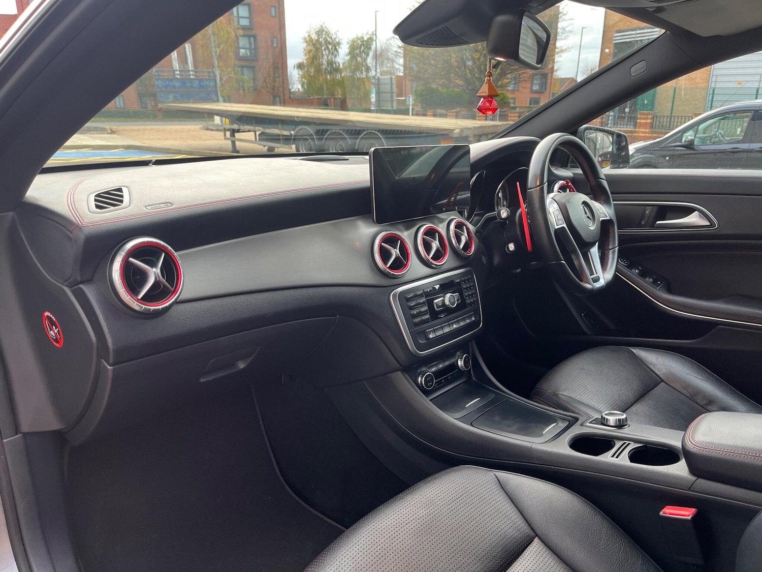 Used Mercedes-Benz CLA 2014 for sale - 76607035: Photo 32