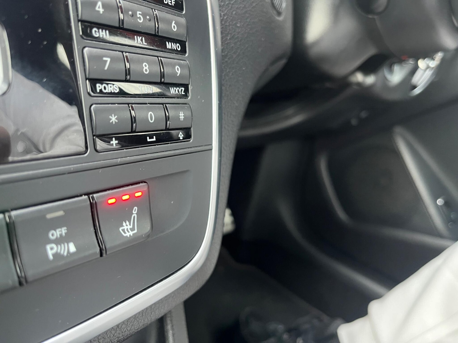 Used Mercedes-Benz CLA 2014 for sale - 76607035: Photo 48