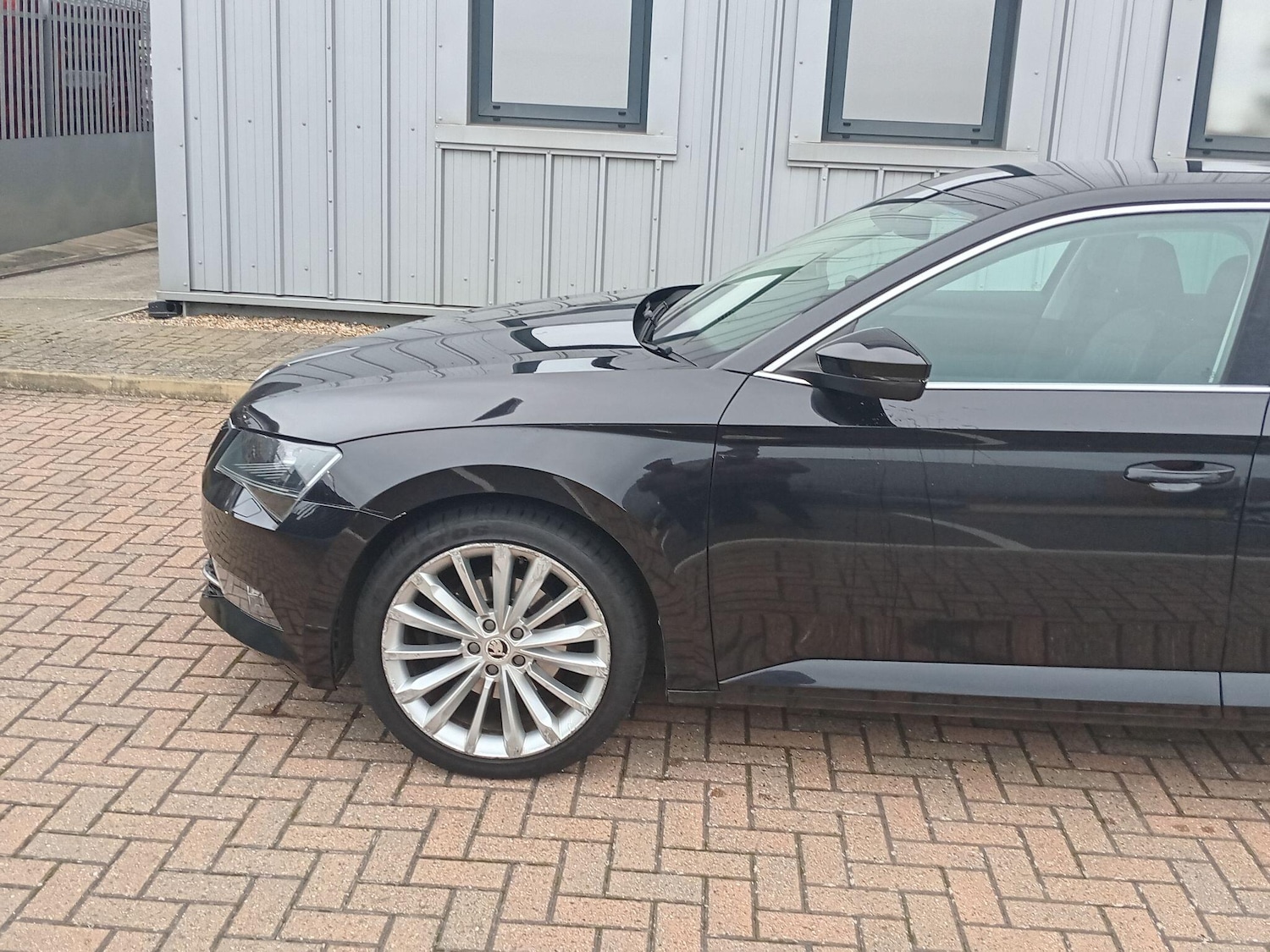 Used Skoda Superb 2016 for sale - 76295761: Photo 10