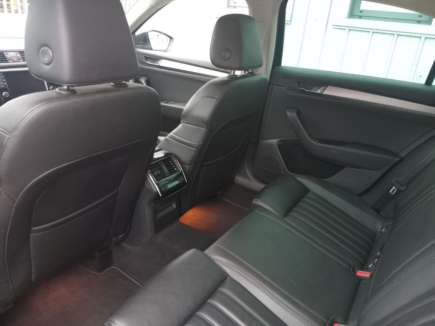 Used Skoda Superb 2016 for sale - 76295761: Photo 30