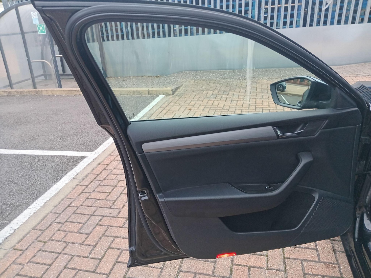 Used Skoda Superb 2016 for sale - 76295761: Photo 35