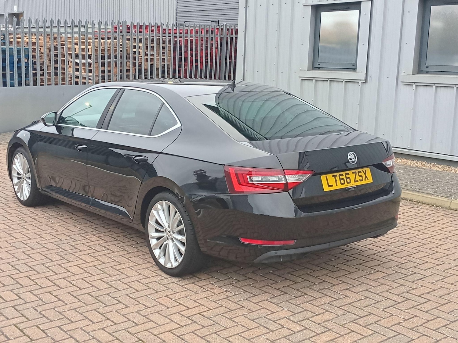 Used Skoda Superb 2016 for sale - 76295761: Photo 8