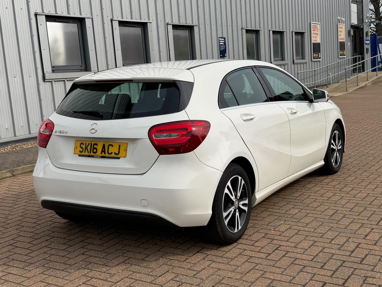 Used Mercedes-Benz A-Class 2016 for sale - 77982352: Photo 16