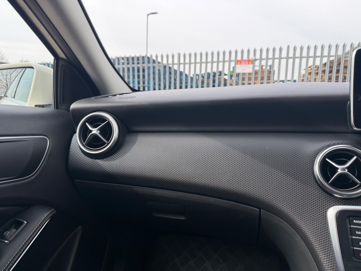 Used Mercedes-Benz A-Class 2016 for sale - 77982352: Photo 17