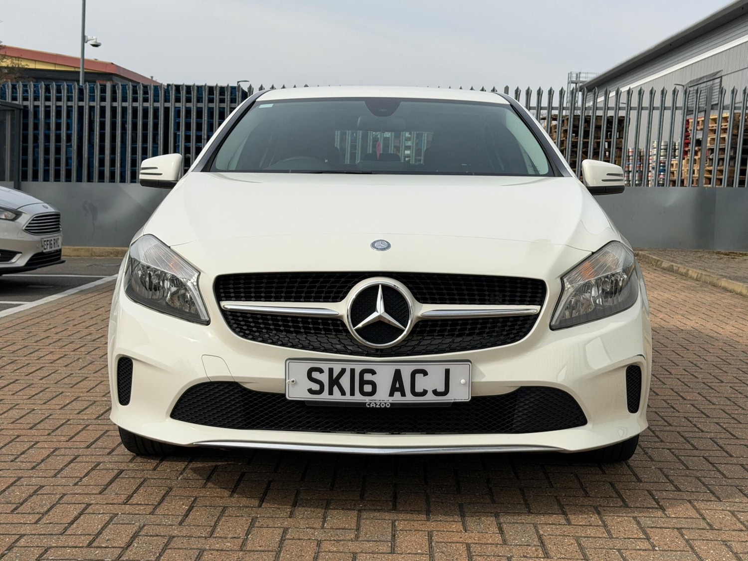 Used Mercedes-Benz A-Class 2016 for sale - 77982352: Photo 2