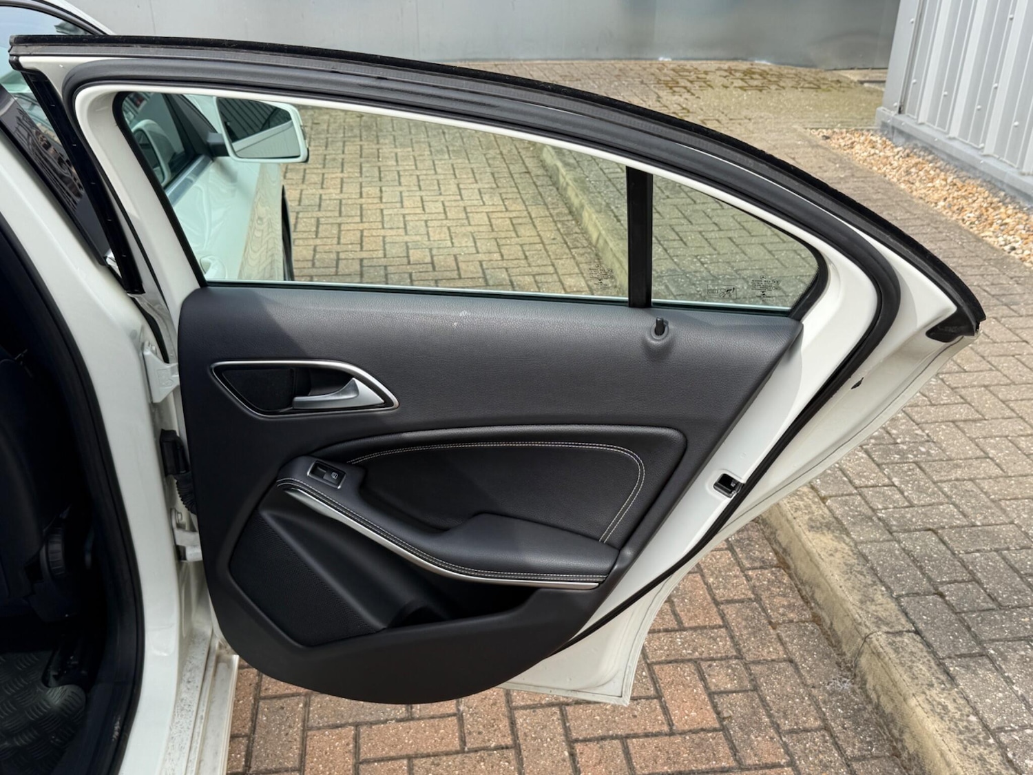 Used Mercedes-Benz A-Class 2016 for sale - 77982352: Photo 34