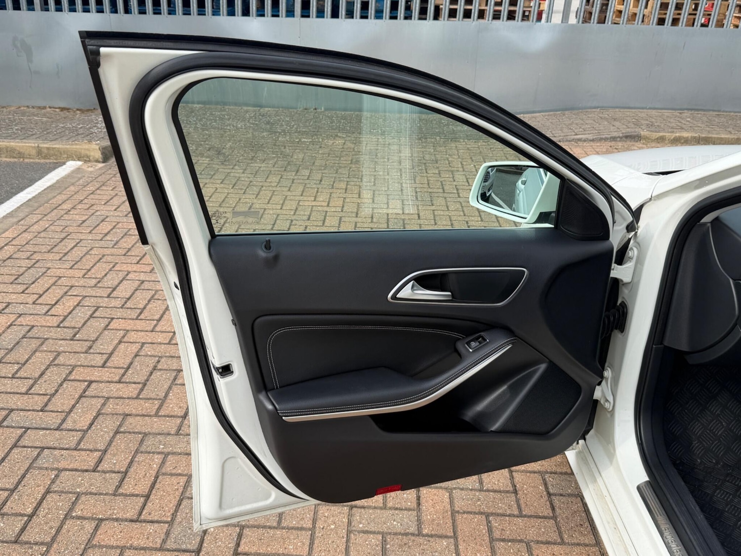 Used Mercedes-Benz A-Class 2016 for sale - 77982352: Photo 36