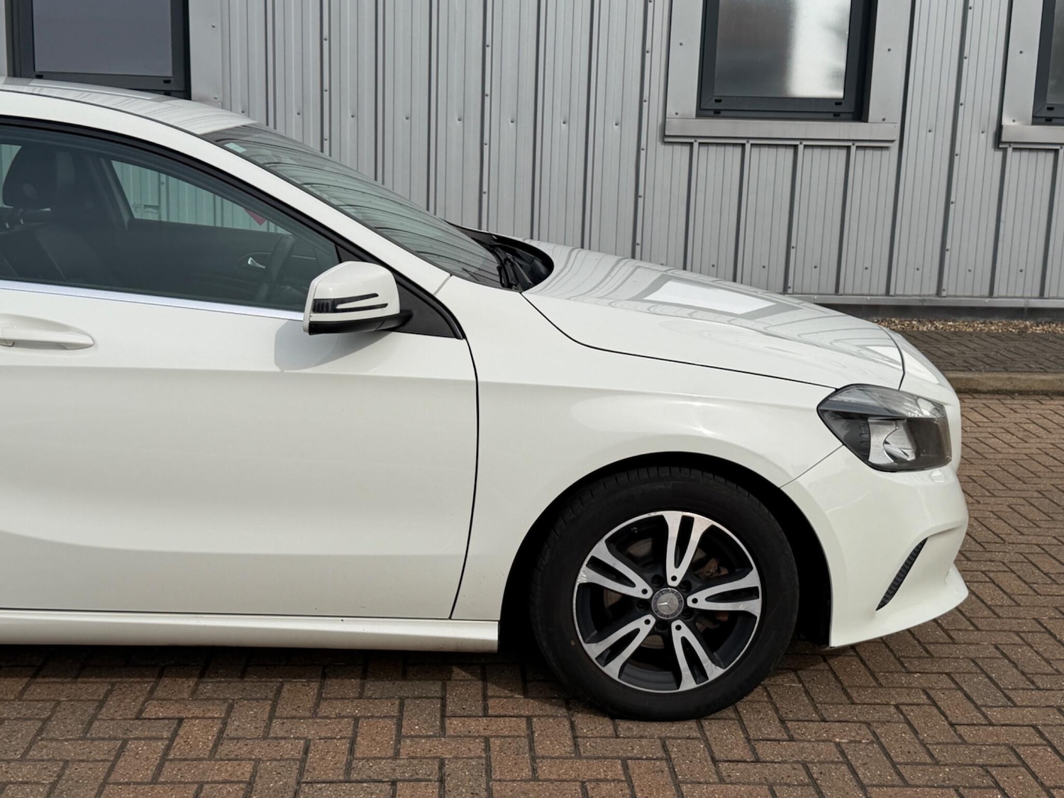 Used Mercedes-Benz A-Class 2016 for sale - 77982352: Photo 5