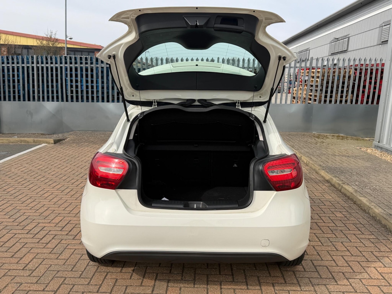 Used Mercedes-Benz A-Class 2016 for sale - 77982352: Photo 51