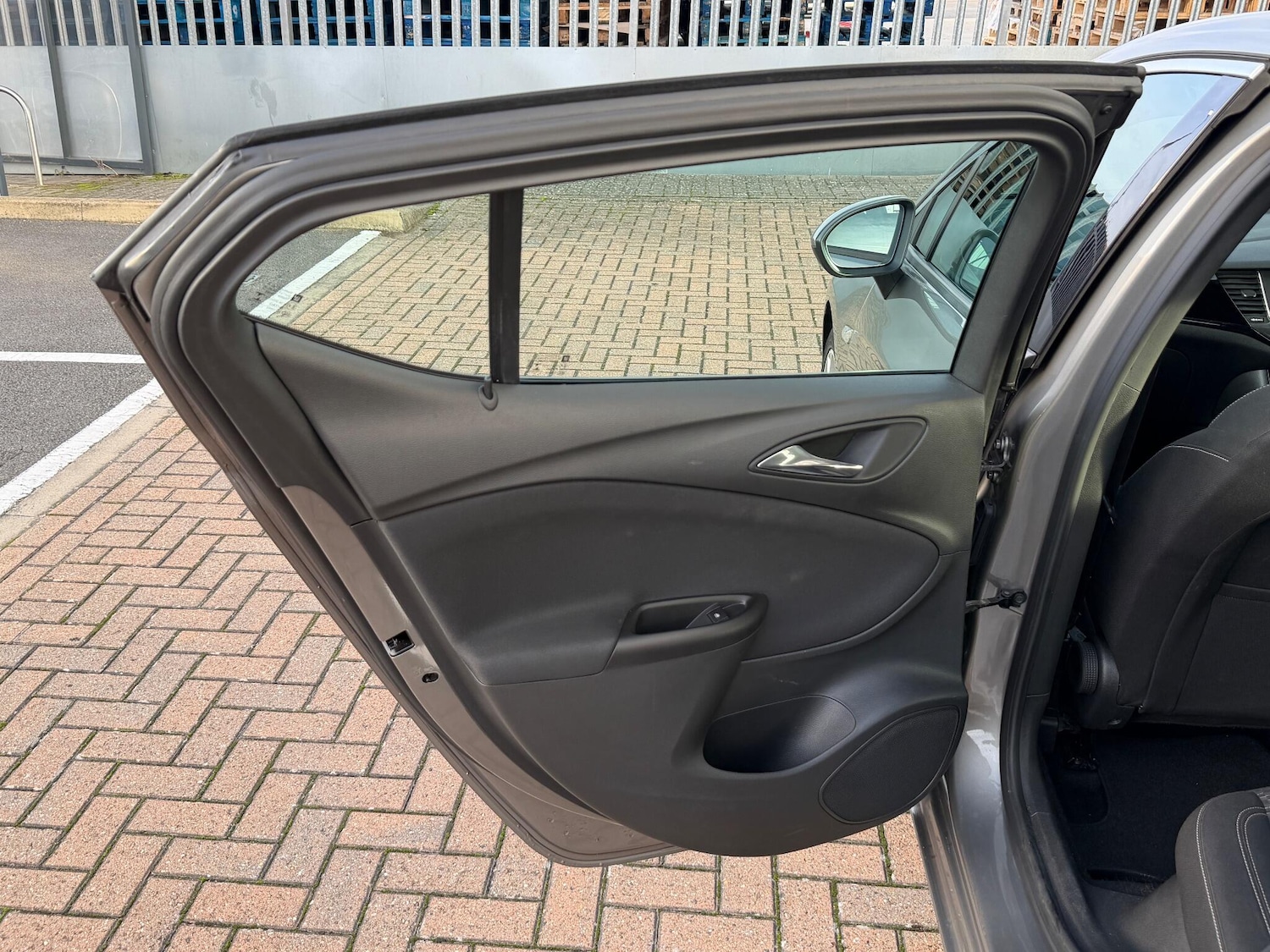 Used Vauxhall Astra 2017 for sale - 76561471: Photo 36