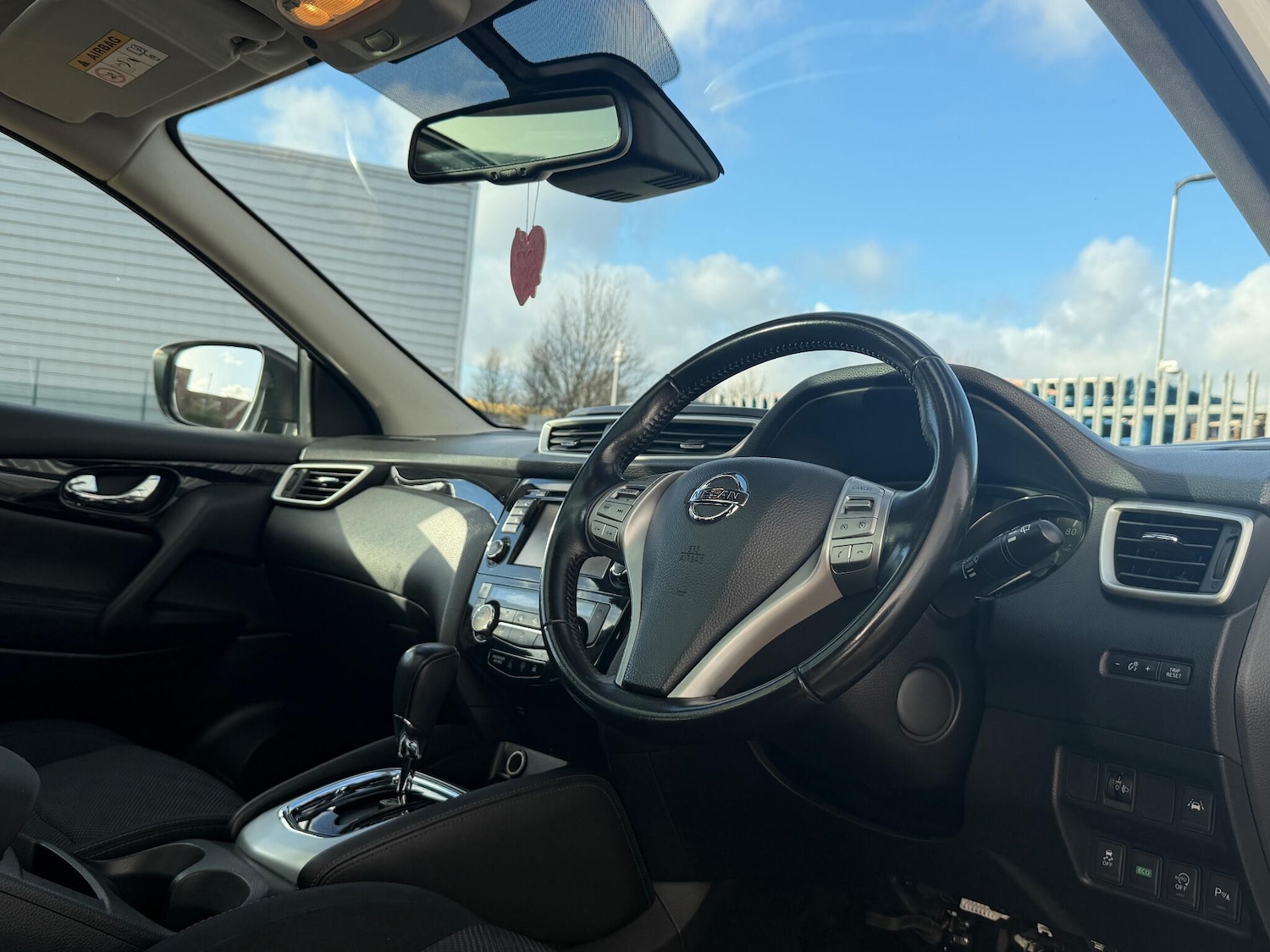 Used Nissan Qashqai 2016 for sale - 76899121: Photo 14