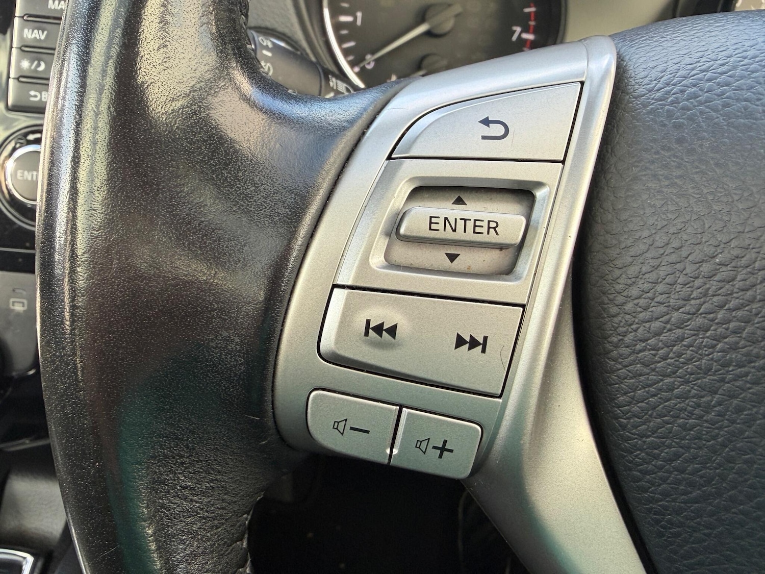 Used Nissan Qashqai 2016 for sale - 76899121: Photo 24