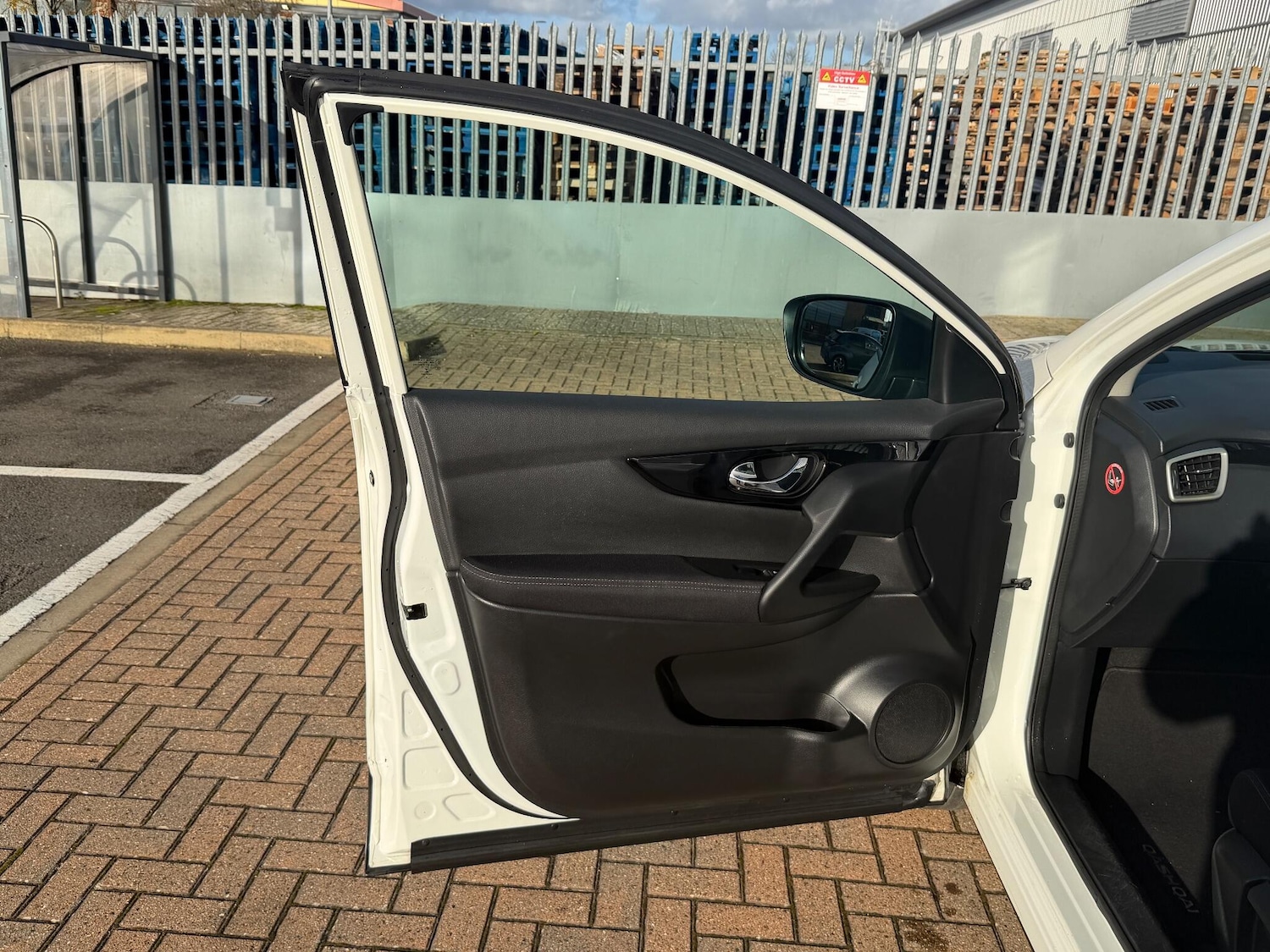 Used Nissan Qashqai 2016 for sale - 76899121: Photo 27