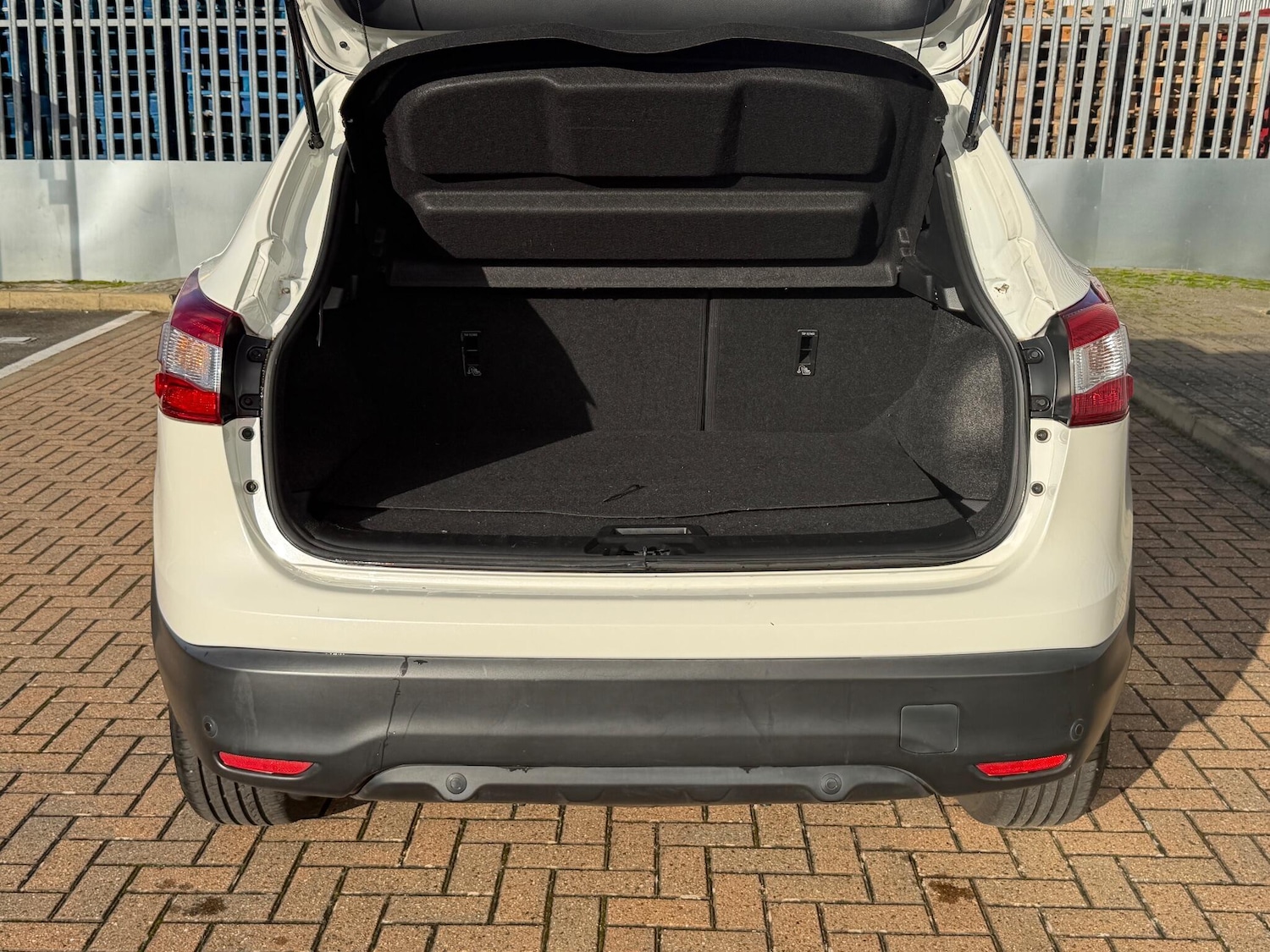 Used Nissan Qashqai 2016 for sale - 76899121: Photo 41