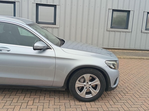 Used Mercedes-Benz GLC 2016 for sale - 76270798: Photo 3