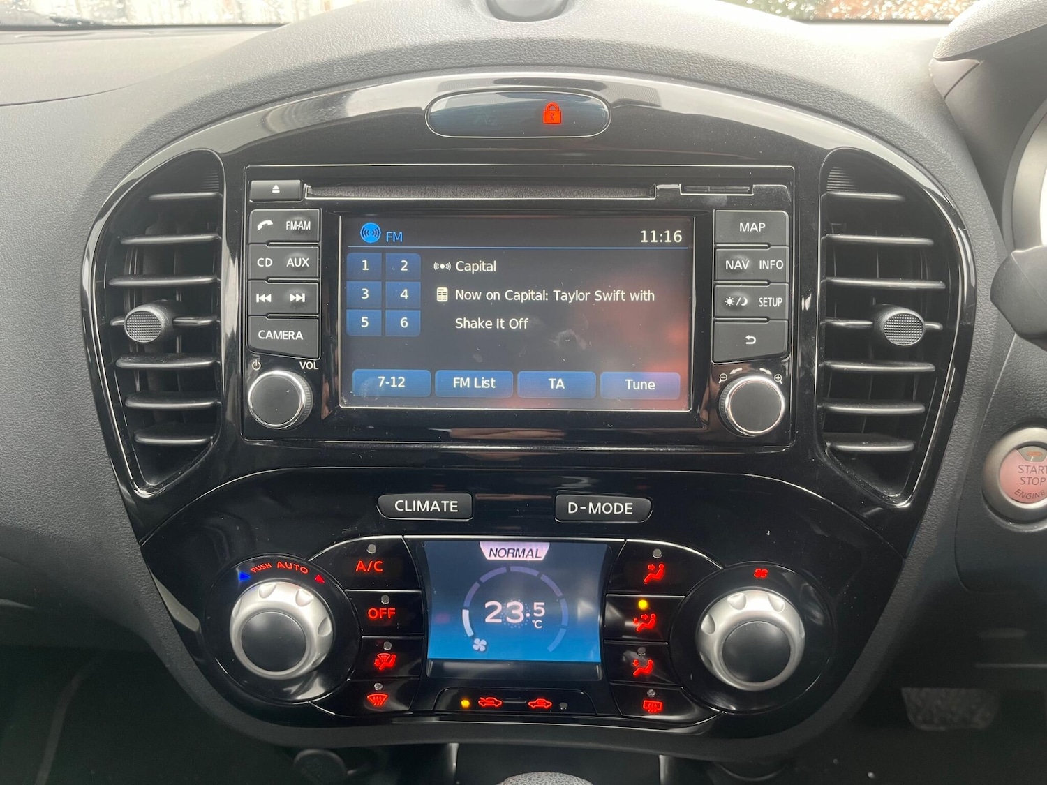 Used Nissan Juke 2013 for sale - 77320371: Photo 71