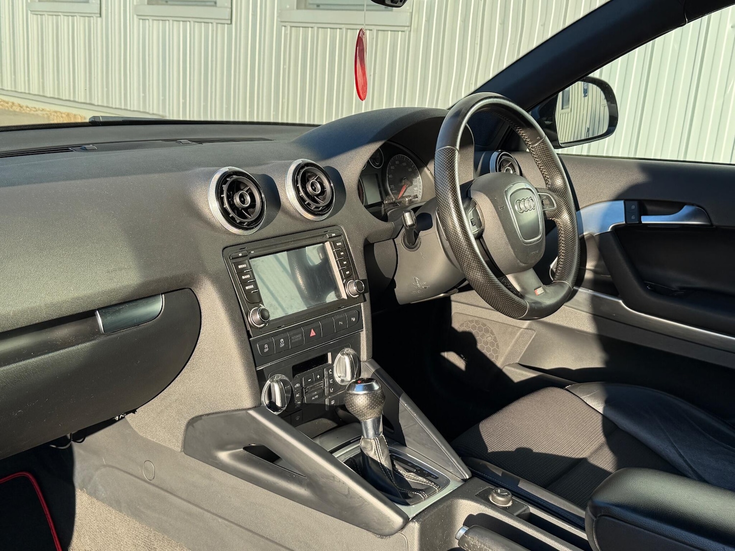 Used Audi A3 2010 for sale - 76522121: Photo 16