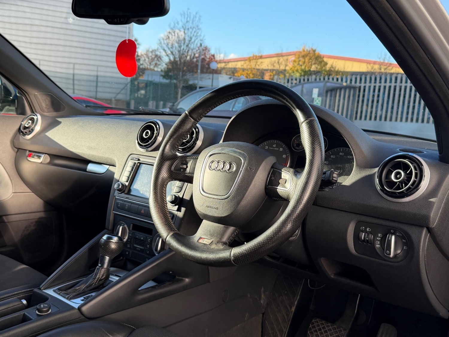 Used Audi A3 2010 for sale - 76522121: Photo 21