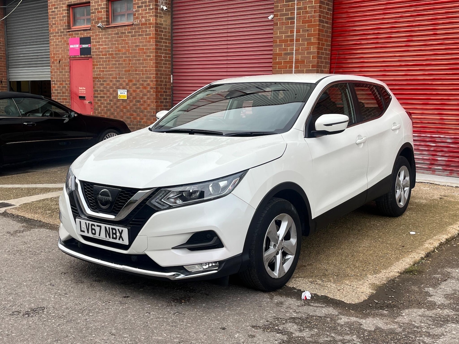 Used Nissan Qashqai 2017 for sale - 76433257: Photo 14