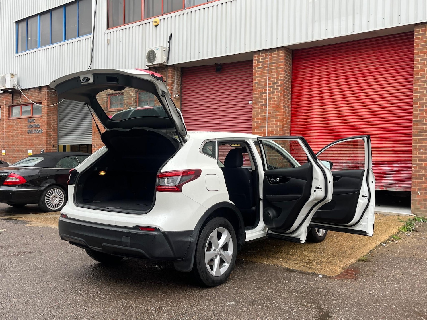 Used Nissan Qashqai 2017 for sale - 76433257: Photo 26